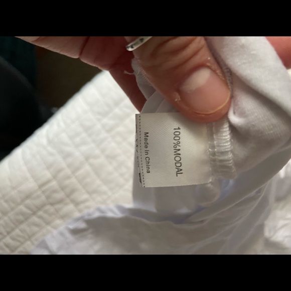 Crop Top, size medium - Picture 5 of 6